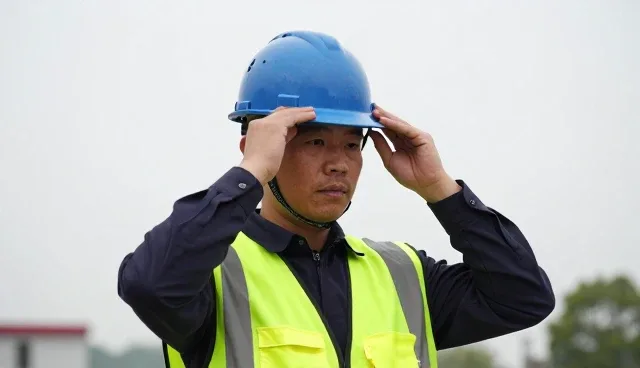 业务涉性能差异对系统稳定性的影响分析